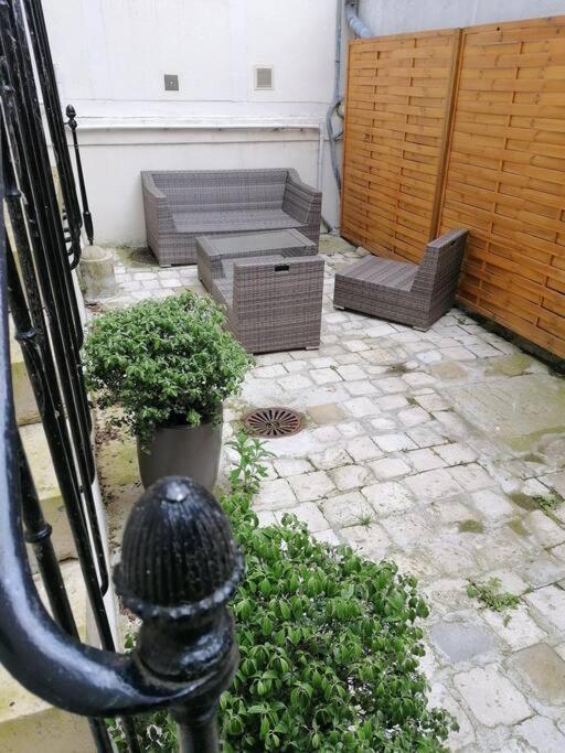Apppartement Des Sacres De Reims Apartment Exterior photo